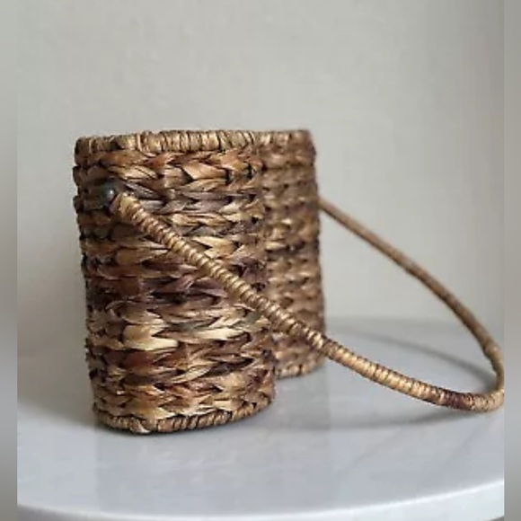 Vintage Boho 2 Wine Bottle Holder Carrier Woven Rattan Wicker Basket Bar Decor - Picture 4 of 12